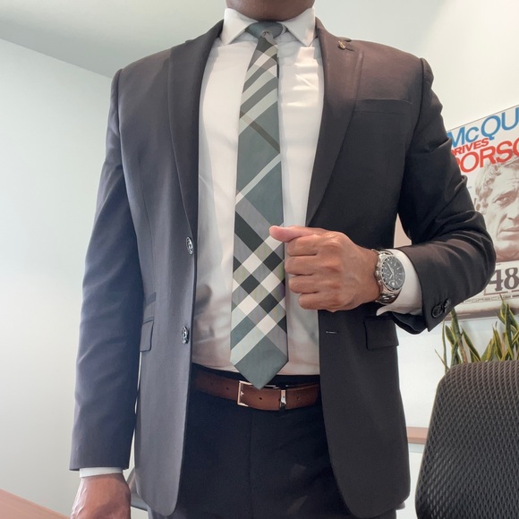 Meet your Posher, Raja - Picture 3 of 11